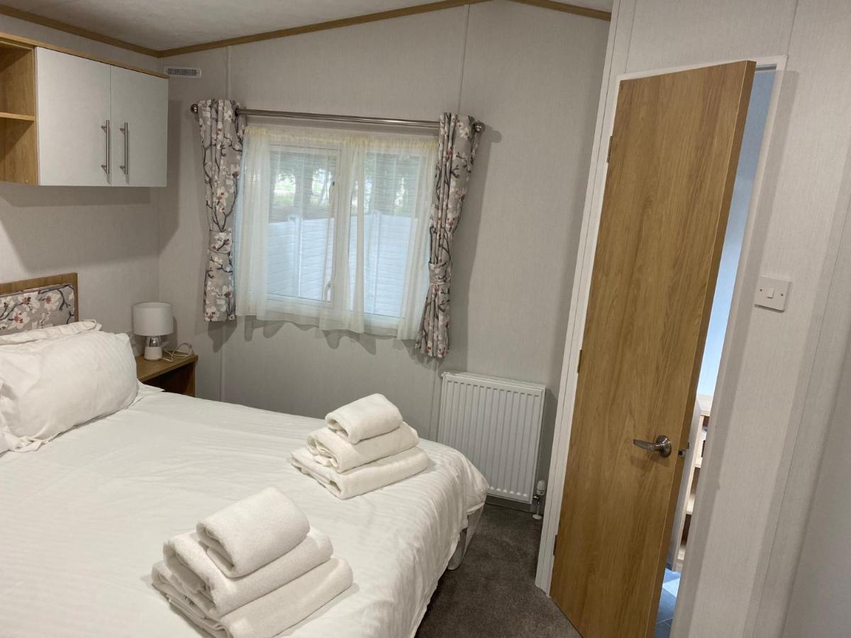 Villa 16 Leaf Lane Country Retreat à Newton on the Moor Extérieur photo